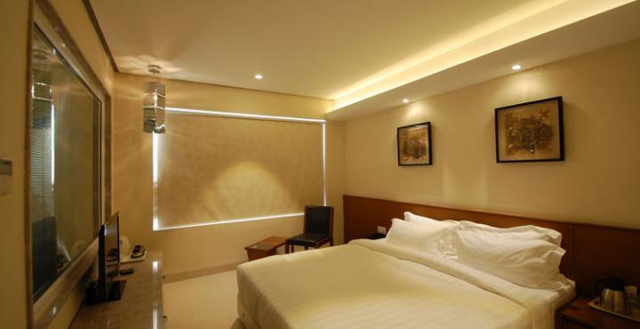 Capital O 14448 Hotel Sapphire Star Indore Exterior photo